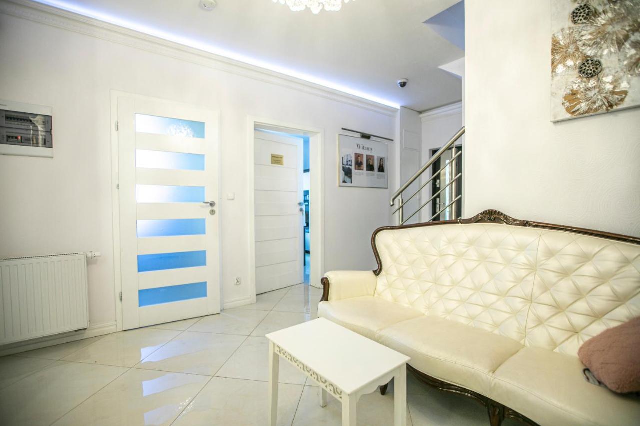 Apartment Paris Na Wasowicza